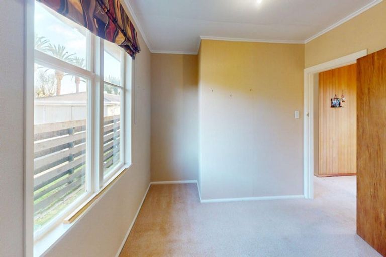 Photo of property in 9 York Place, Awapuni, Palmerston North, 4412