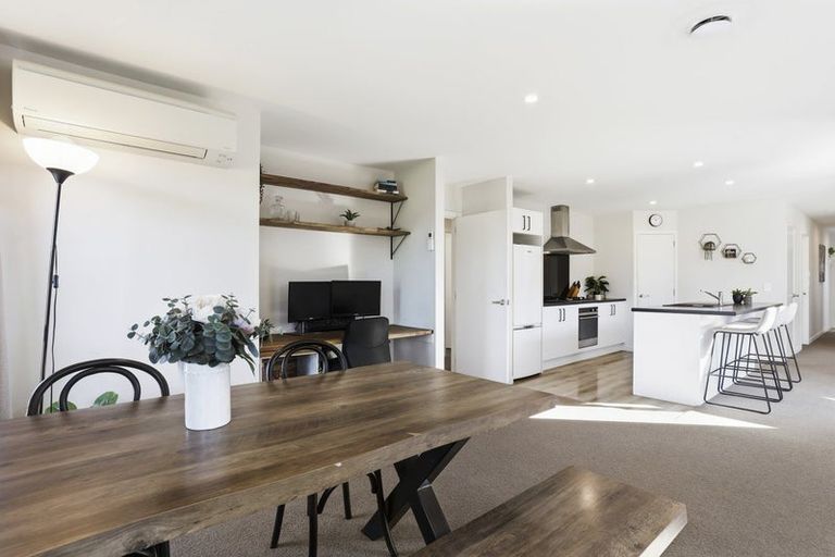 Photo of property in 14 Northmoor Boulevard, Rolleston, 7615