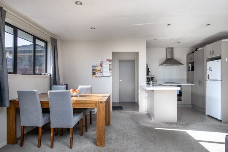 Photo of property in 90 Inniscort Street, Cromwell, 9310