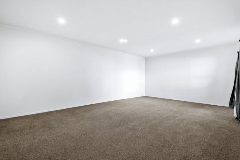 Photo of property in 2/39 Stanley Avenue, Milford, Auckland, 0620