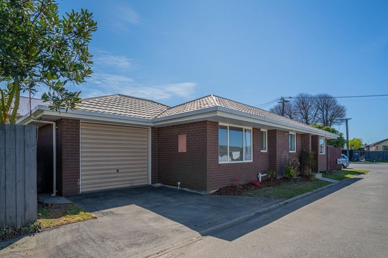 Photo of property in 1/24 Tower Street, Hornby, Christchurch, 8042