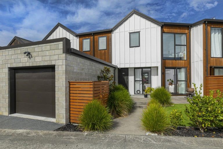 Photo of property in 105 Bonair Crescent, Silverdale, 0932