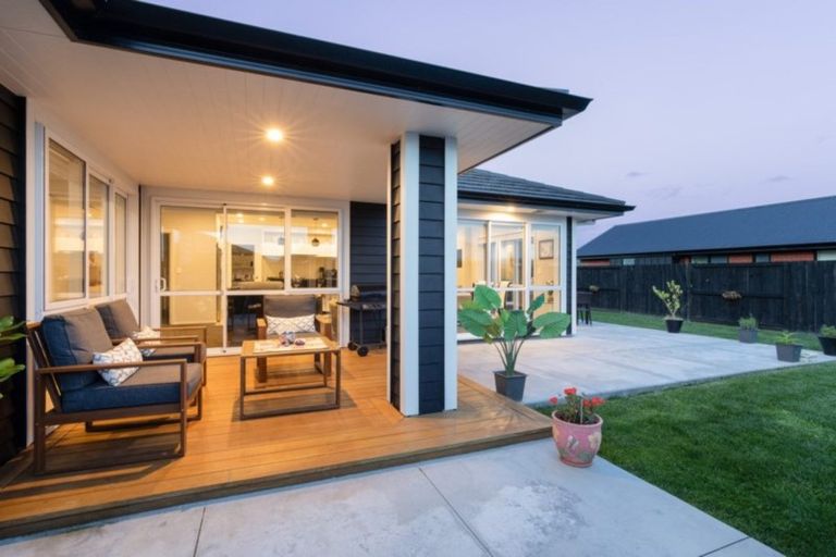 Photo of property in 19 Kowhai Drive, Cambridge, 3434