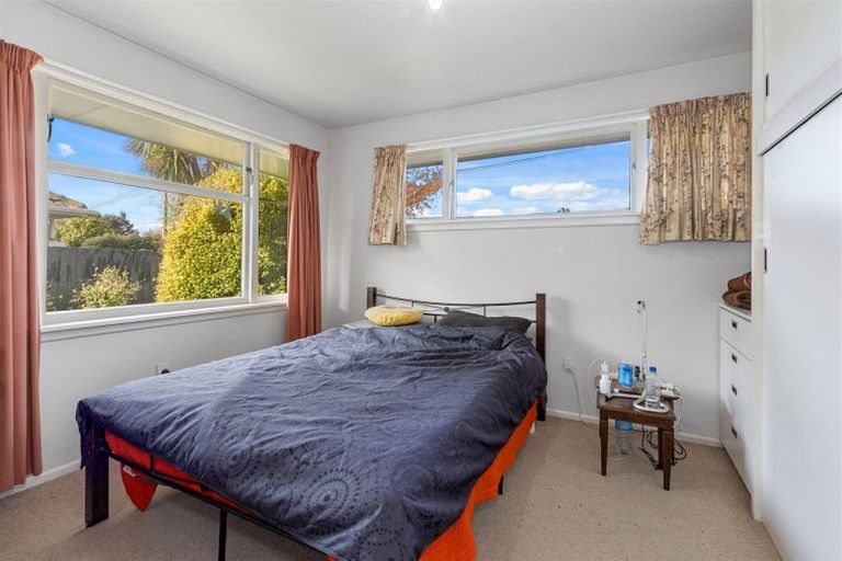 Photo of property in 16 Glencoe Street, Burnside, Christchurch, 8053