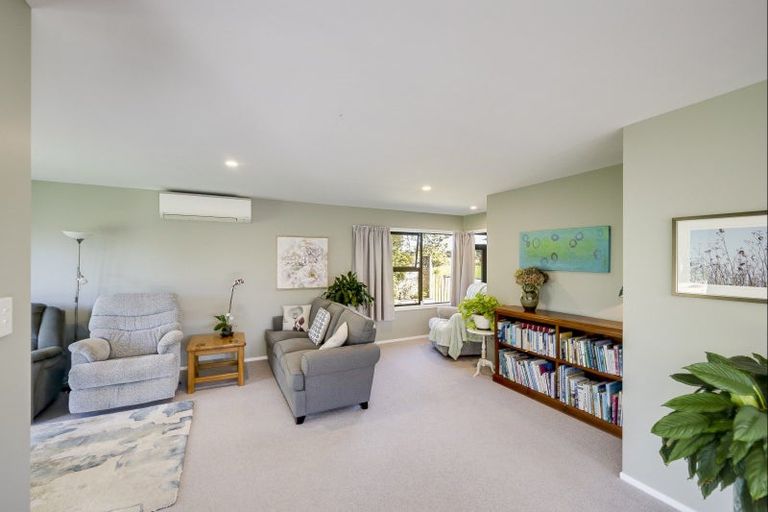 Photo of property in 329 Westminster Avenue, Tamatea, Napier, 4112