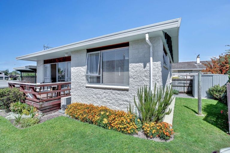 Photo of property in 25a Martyn Street, Rangiora, 7400