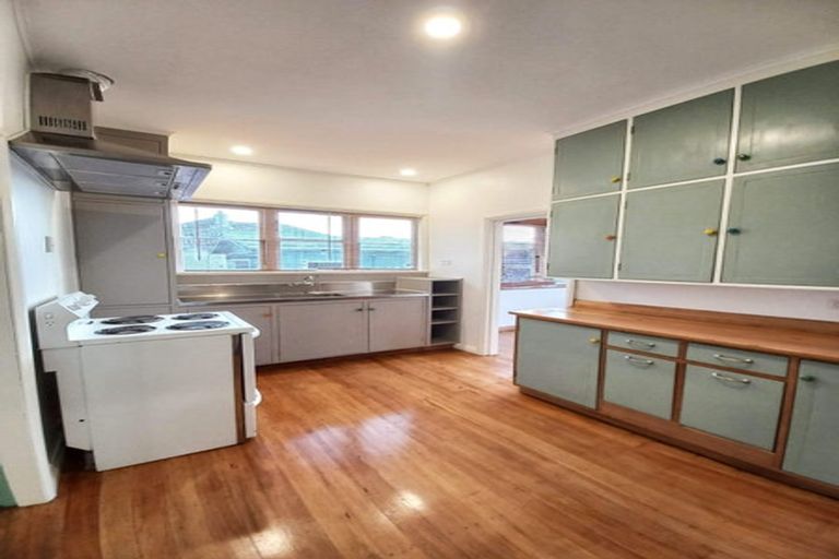 Photo of property in 2 Brian Avenue, Wairoa, 4108