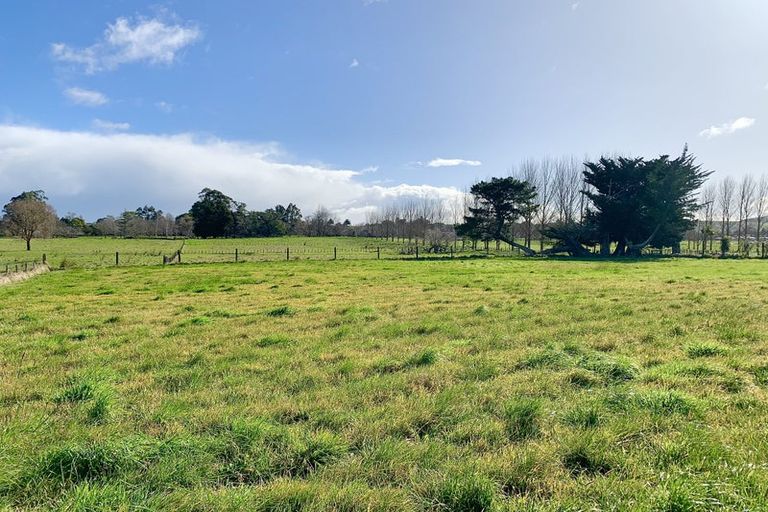 Photo of property in 28 Leeton Drive, Waipukurau, 4200