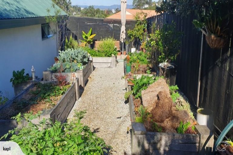 Photo of property in 163b Colwill Road, Massey, Auckland, 0614