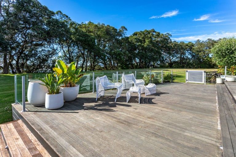 Photo of property in 113 Moana Anu Anu Avenue, Whangamata, 3620