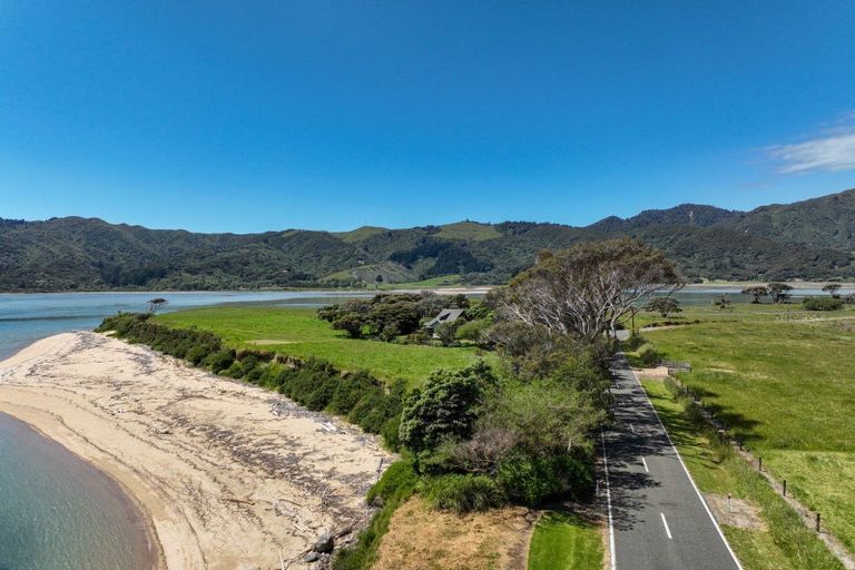 Photo of property in 180 Totaranui Road, Wainui Bay, Takaka, 7183