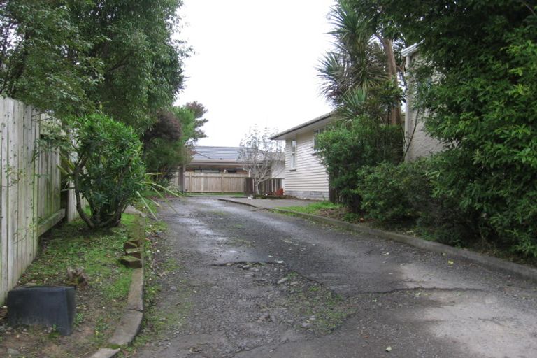 Photo of property in 19 Perrin Place, Kelvin Grove, Palmerston North, 4414