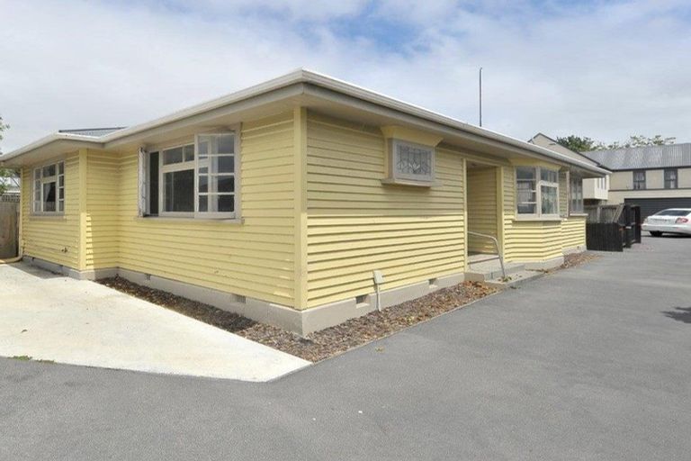 Photo of property in 10 Wharenui Road, Upper Riccarton, Christchurch, 8041