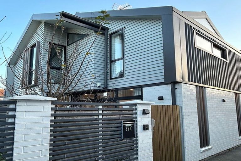Photo of property in 82c Wallace Street, Mount Cook, Wellington, 6021