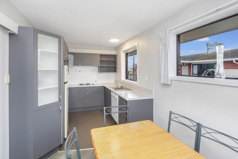 Photo of property in 6 Tulloch Place, Papanui, Christchurch, 8052