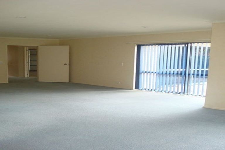 Photo of property in 7 Ardkeen Place, East Tamaki, Auckland, 2016