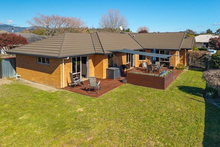 Photo of property in 10 Whiting Drive, Wakefield, 7025