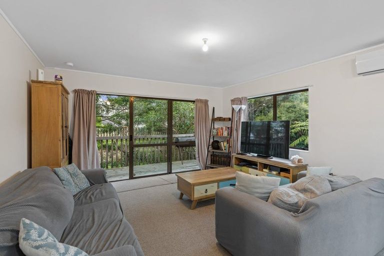 Photo of property in 6 Logan Lane, Stanmore Bay, Whangaparaoa, 0932