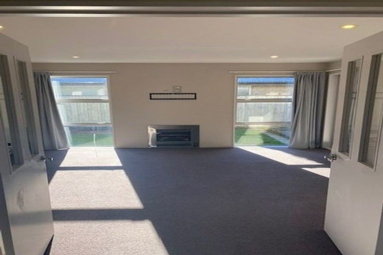 Photo of property in 28 Hakatere Road, Pegasus, 7612