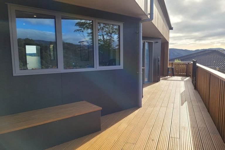 Photo of property in 47 Seymour Grove, Kingsley Heights, Upper Hutt, 5018