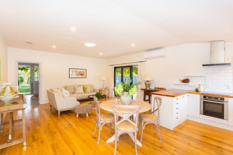 Photo of property in 6 Neville Street, Spreydon, Christchurch, 8024