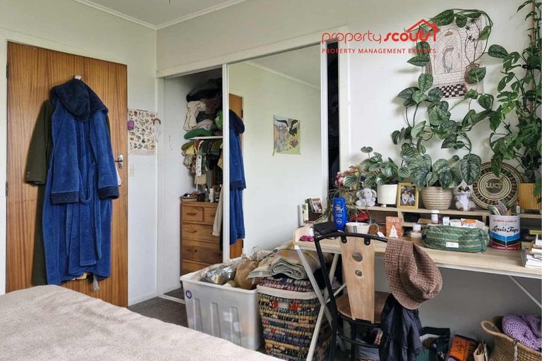 Photo of property in 119 Pioneer Road, Moturoa, New Plymouth, 4310