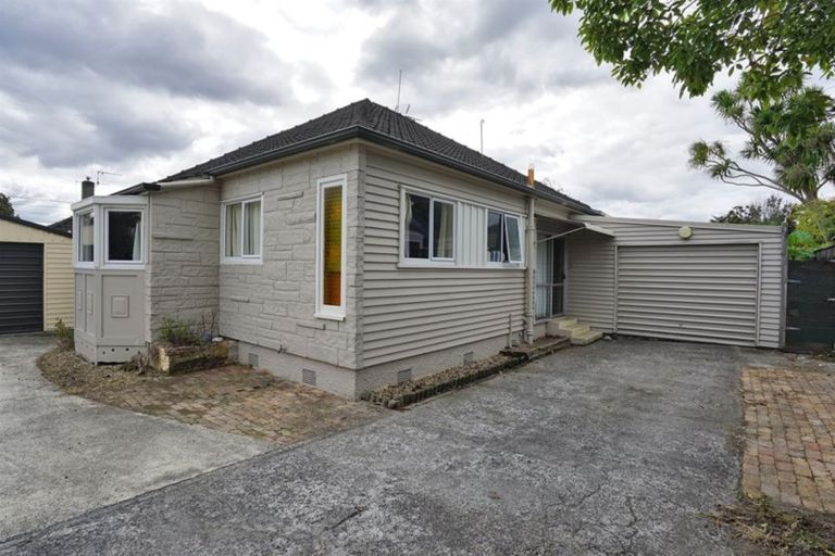 Photo of property in 2 Casey Avenue, Fairfield, Hamilton, 3214