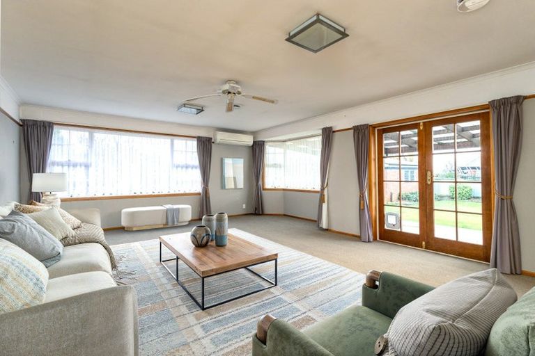 Photo of property in 17 Richard Pearse Drive, Temuka, 7920