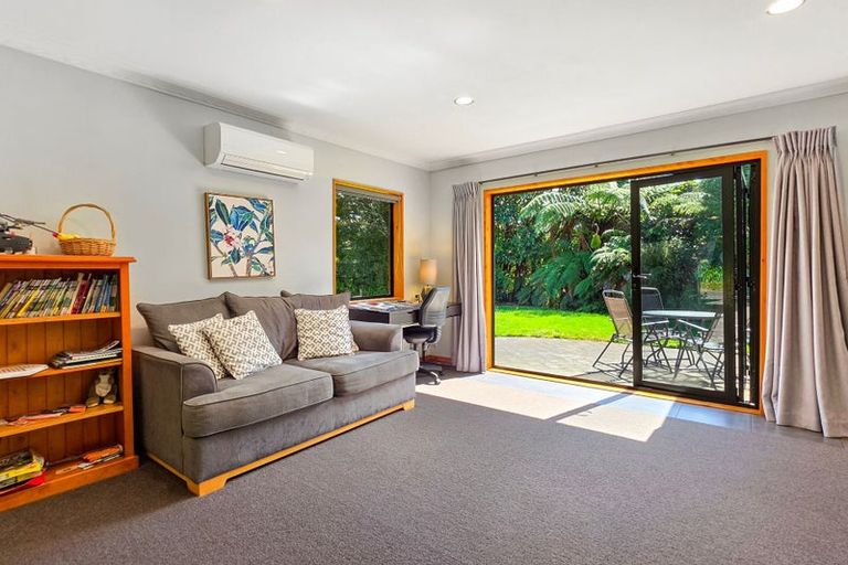Photo of property in 15 Brook Place, Springfield, Rotorua, 3015