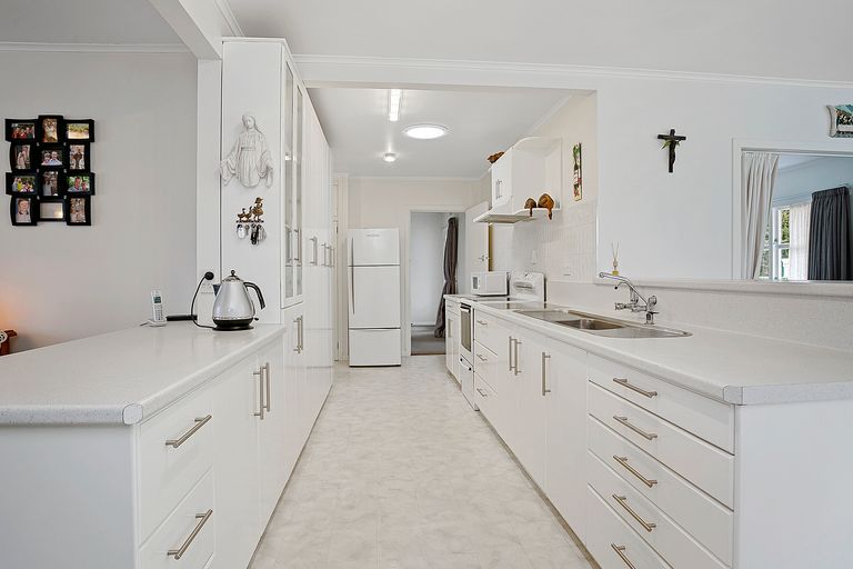 Photo of property in 75 Grey Street, Cambridge, 3434