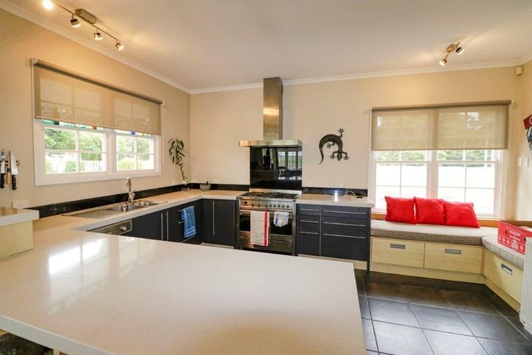 Photo of property in 88 Pukepapa Road, Marton, 4710