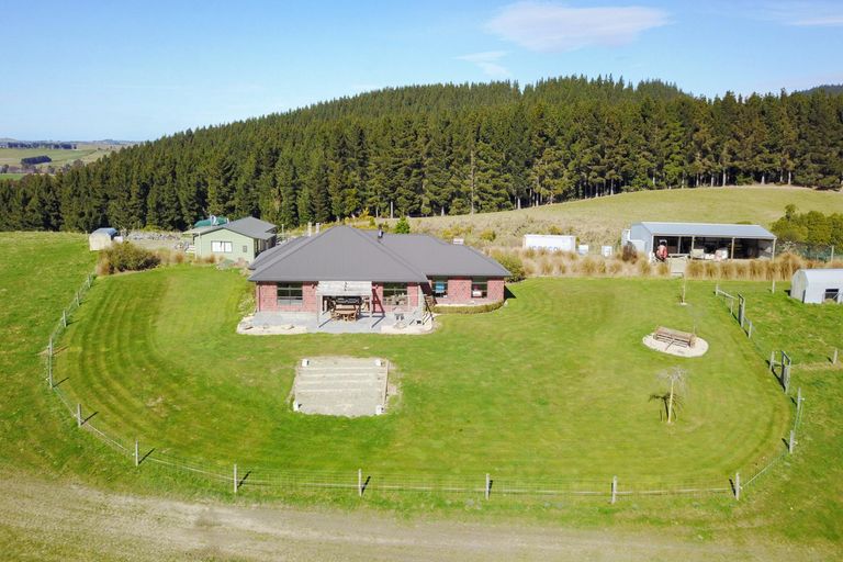 Photo of property in 185 Mount Misery Road, Herbert, Oamaru, 9495