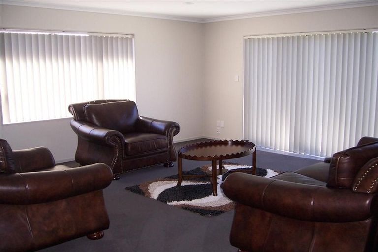 Photo of property in 9 Sophies Way, Papamoa Beach, Papamoa, 3118