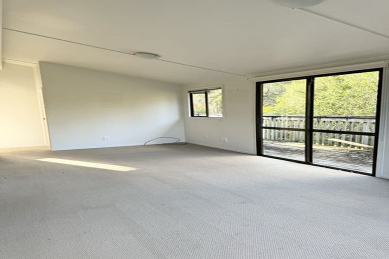 Photo of property in 117 Paremoremo Road, Lucas Heights, Auckland, 0632