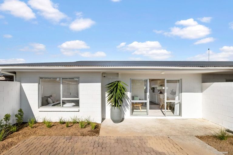 Photo of property in 2/91 Browns Road, Manurewa, Auckland, 2102