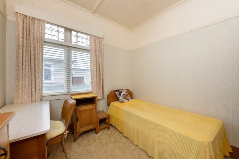 Photo of property in 16 Liverpool Street, Miramar, Wellington, 6022