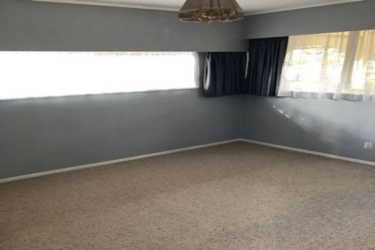 Photo of property in 19c Te Anau Place, Pakuranga Heights, Auckland, 2010