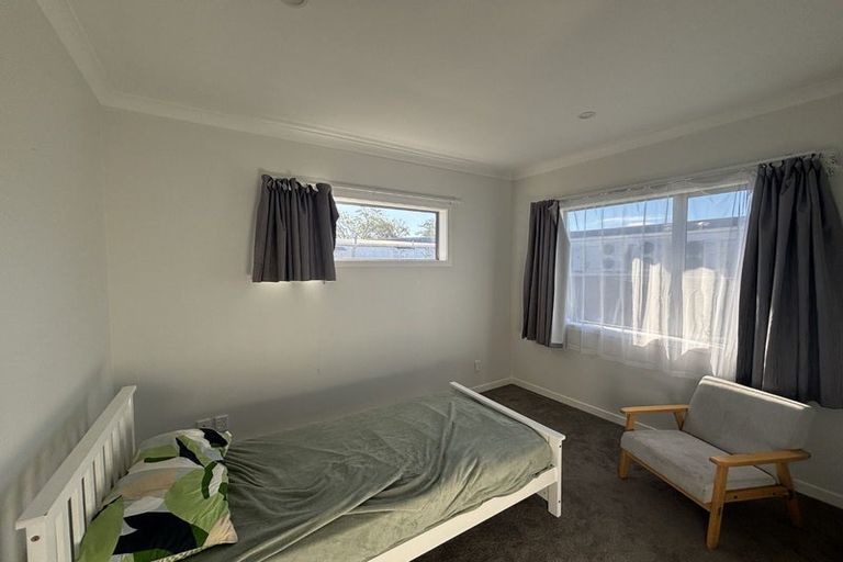 Photo of property in 1/12 The Strand, Wainuiomata, Lower Hutt, 5014