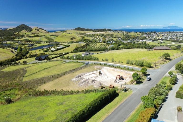 Photo of property in 582 Barrier View Road, Mangawhai, 0573