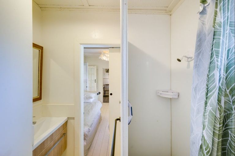 Photo of property in 10 Moori Road, Waimarama, 4294