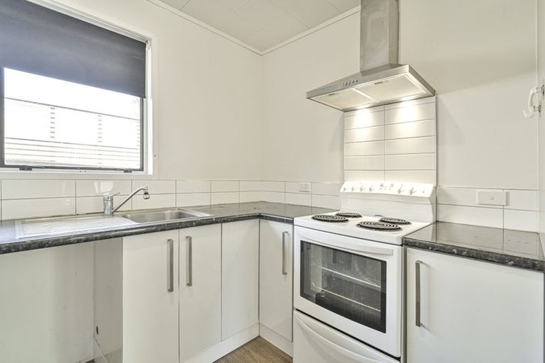 Photo of property in 805a Hastings Street North, Hastings, 4122