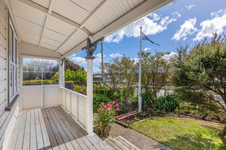 Photo of property in 1 Montgomery Street, Waipukurau, 4200