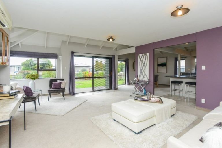 Photo of property in 8 Otatara Road, Taradale, Napier, 4112