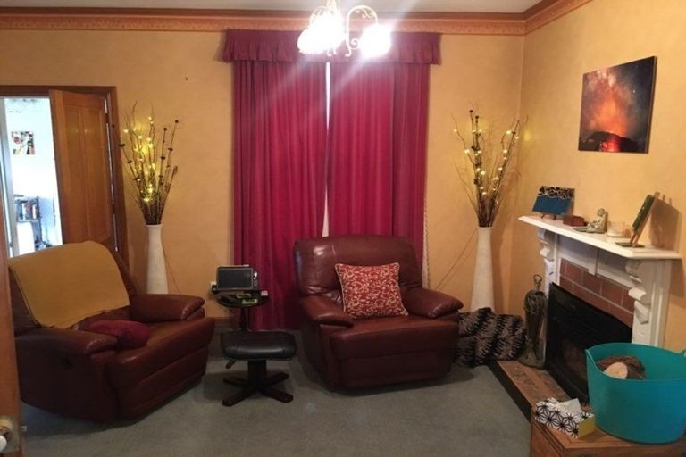 Photo of property in 18 Charles Street, Kaiapoi, 7630