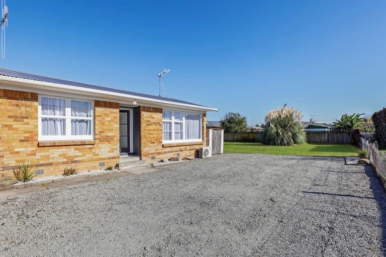 Photo of property in 19b Sundown Crescent, Melville, Hamilton, 3206