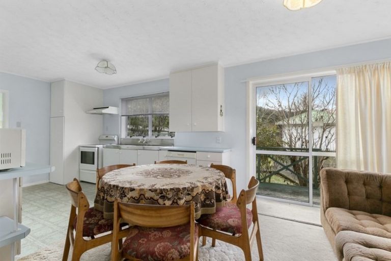 Photo of property in 95 Hine Road, Wainuiomata, Lower Hutt, 5014