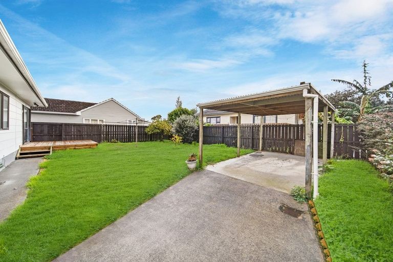 Photo of property in 2/13 John Street, Mangere East, Auckland, 2024