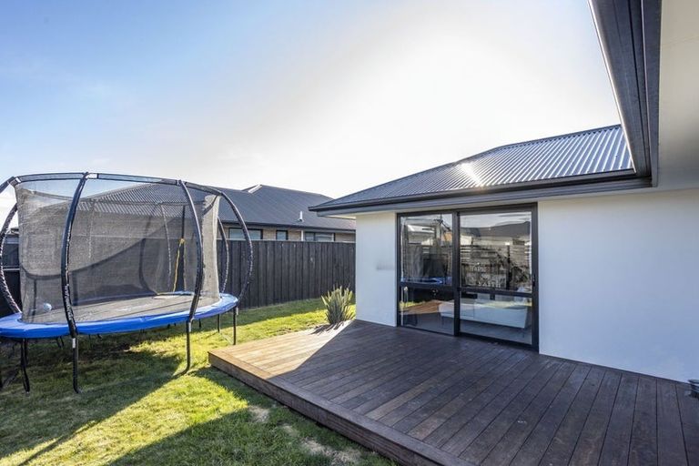 Photo of property in 10 Hapua Lane, Pegasus, 7612