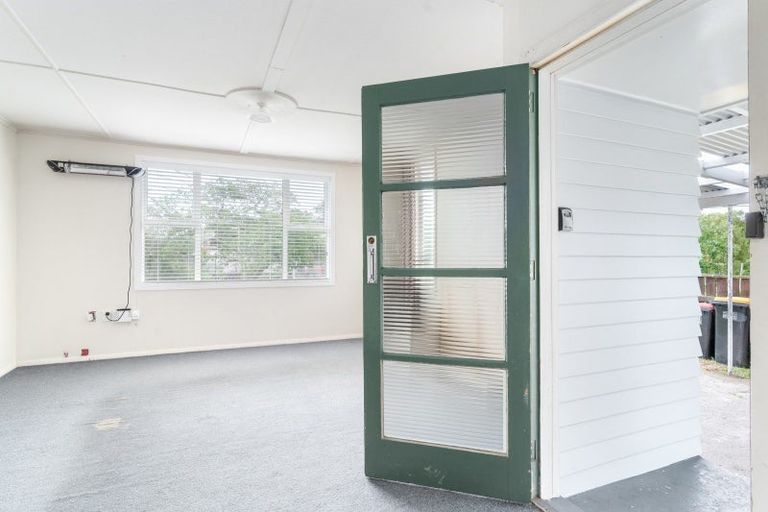 Photo of property in 238 High Street North, Carterton, 5713