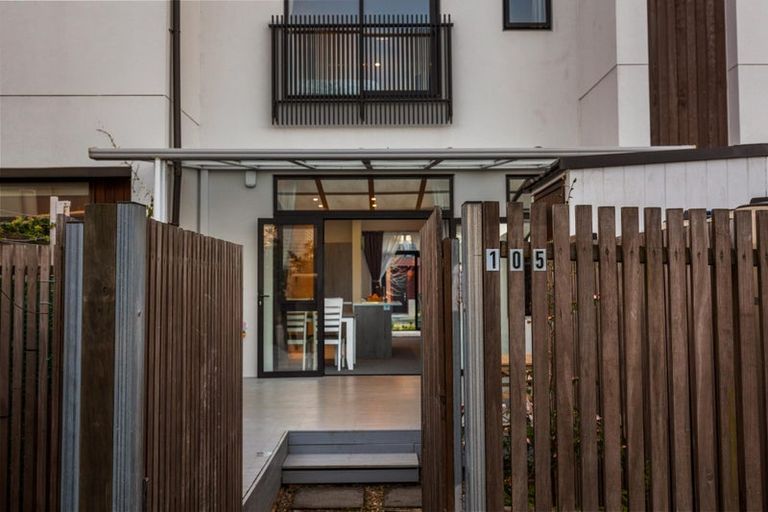 Photo of property in 105 Hobsonville Point Road, Hobsonville, Auckland, 0616